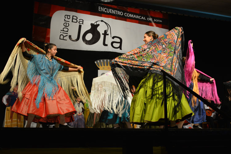 Foto de archivo de la XII edición de RiberabaJota en Sástago