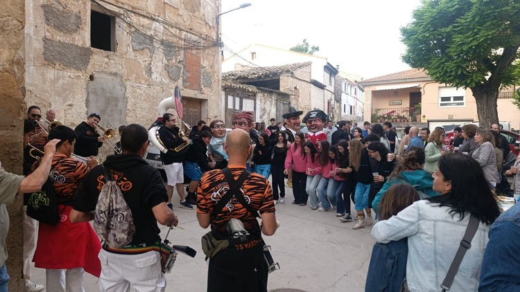 Encuentro cabezudos Alborge