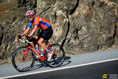 20180508-zafarache-deportes-ultraman