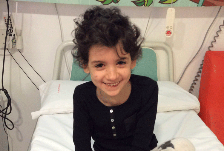 Erika en el hospital Sant Joan de Déu de Barcelona