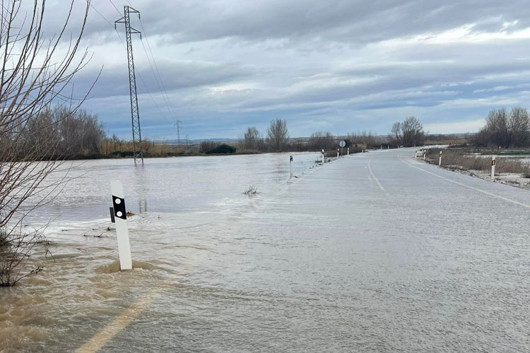 Foto de archivo de la riada del Ebro de marzo de 2024.