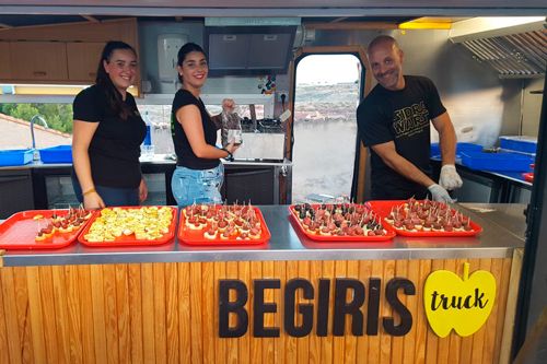 Fiesta de bienvenida del verano en Escatrón