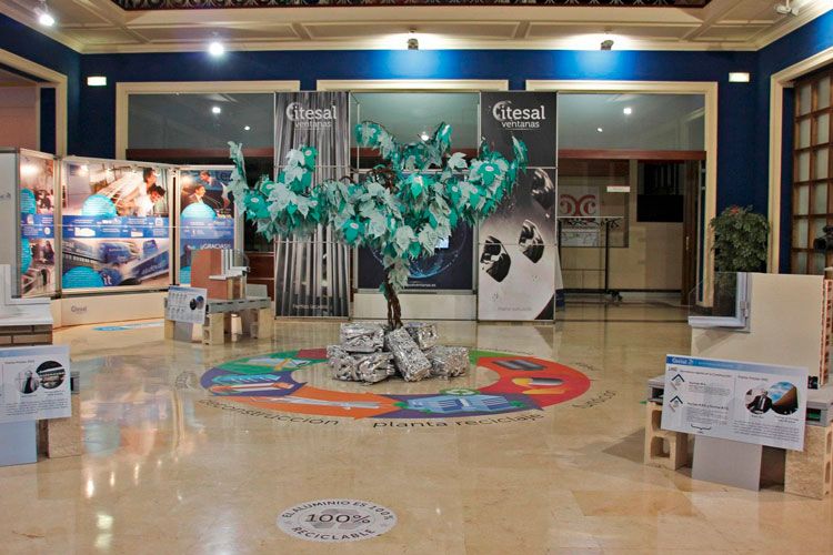 Exposición Itesal en Cámara de comercio