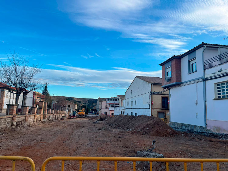 Obras avenida Escuelas Sástago