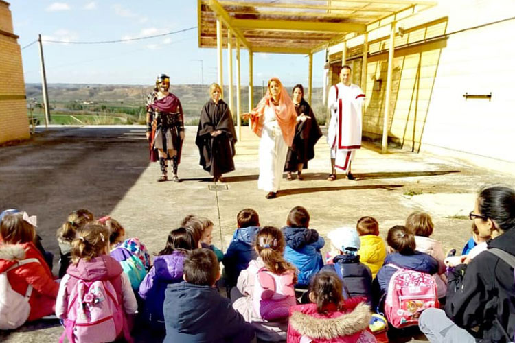 Visitas teatralizadas al yacimiento de Lépida Celsa