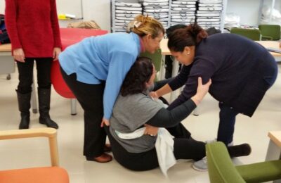 Taller de atención a personas mayores en Quinto