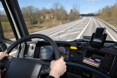 Oferta de empleo para conductor de grúa portavehículos en Pina