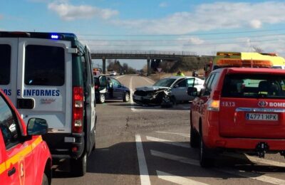 Un muerto y tres heridos en un accidente en la N-II a la altura de Pina de Ebro