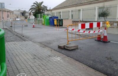 Obras en la carretera y el centro cultural de La Zaida