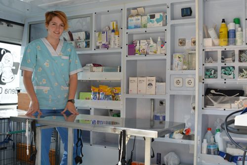 “Los animales agradecen pasar el trago de la visita al veterinario en su propia casa”
