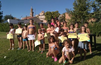 Fin del cursillo de natación en Velilla