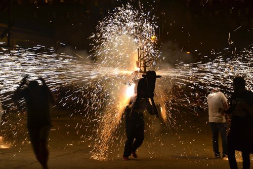 Este verano, la mejor foto de las fiestas de tu pueblo vuelve a tener premio