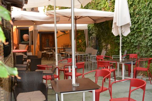El Bar Tertulia celebrará su 30 aniversario con un gran concurso que premiará a la mejor voz de la Ribera