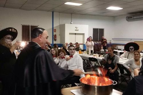 Divertida fiesta de Halloween en Cinco Olivas