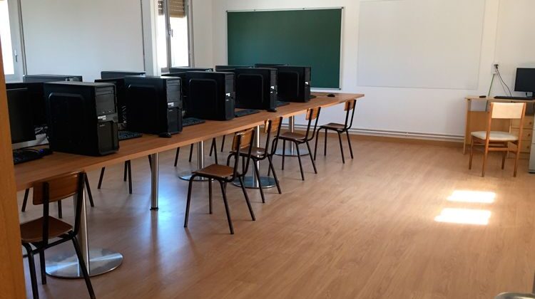 El Colegio Santa María de la Esperanza de Pina amplía su oferta formativa