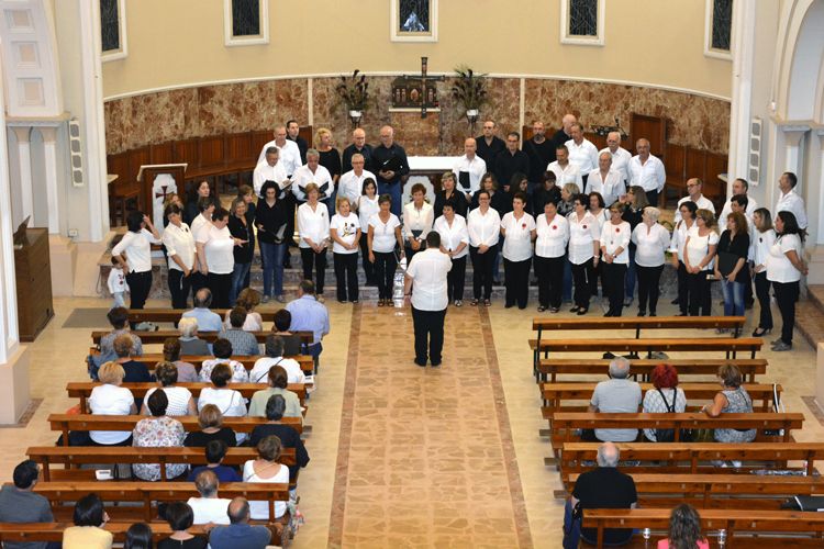 Las corales unen sus voces en Quinto