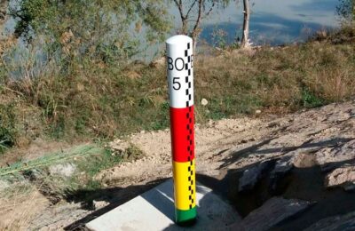 La CHE inicia la instalación de elementos de control de niveles del río