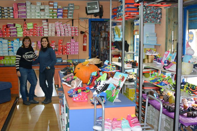 Comienzo de rebajas con calzado hasta al 40% de descuento
