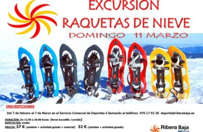 Excursión senderista con raquetas de nieve