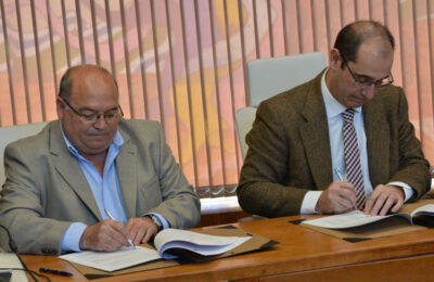 Escatrón y el grupo Cobra sellan su acuerdo para poner en marcha el proyecto fotovoltaico