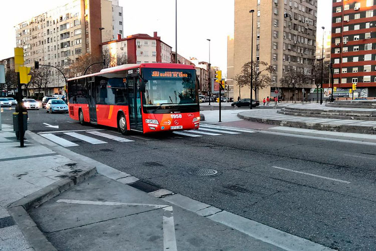 Mejora el servicio de autobús de la línea Pina-Zaragoza