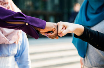 Cursos gratuitos de defensa personal para mujeres