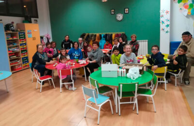 Tarde de convivencia intergeneracional con ‘Abuelos, nietos y viveversa’