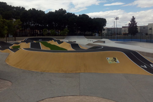 Apertura de nuevas instalaciones deportivas en Escatrón