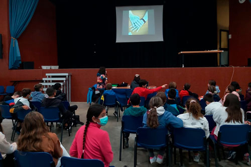 Concluyen los talleres de fotografía participativa en Quinto y Pina con la realización de un gran mural