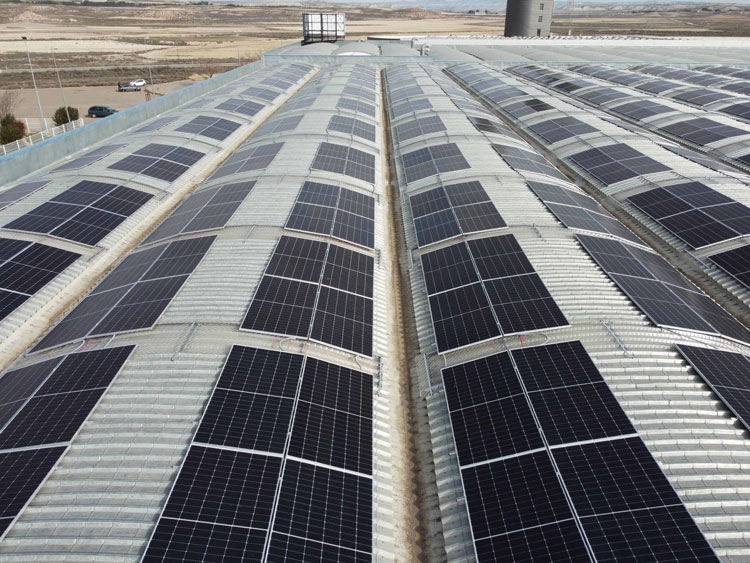 Itesal concluye la instalación de placas fotovoltaicas para autoconsumo