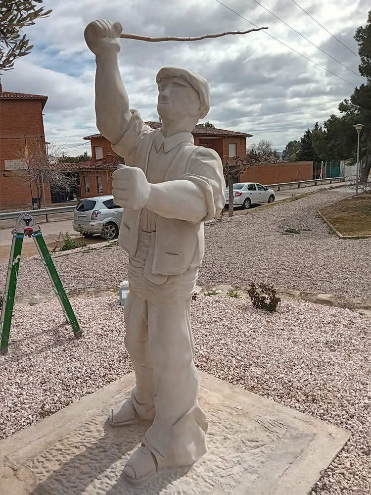 Escatrón restaura la figura del ‘Vareador’