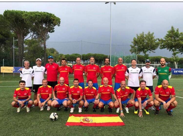 El pinero Javier Gracia, capitán de España en el Mundial de fútbol para trasplantados