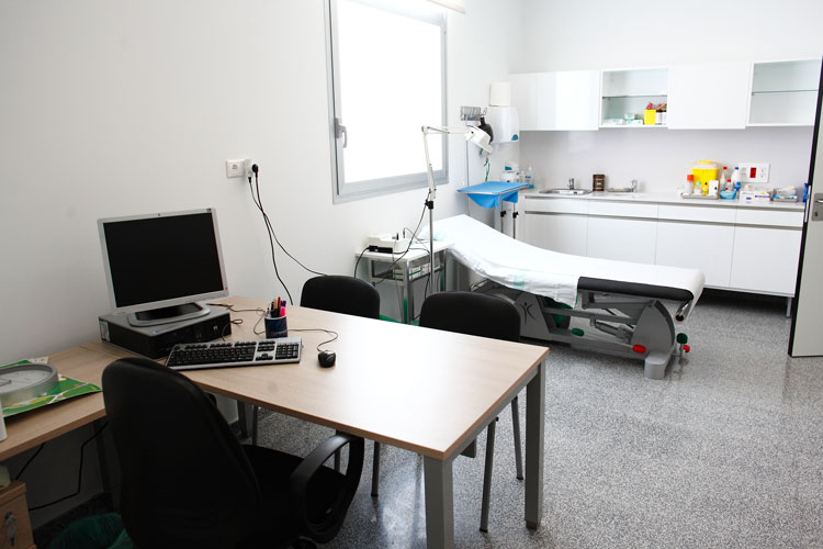 Subvención para mejorar los consultorios médicos locales
