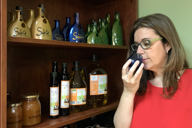 Almazara Artal gana el premio al mejor aceite del Bajo Aragón 2021