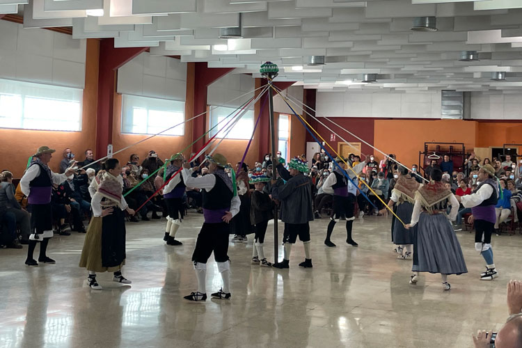 Escatrón danza un siglo después