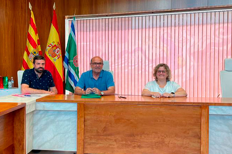 Convenio de colaboración por la accesibilidad entre el Ayuntamiento de Escatrón y Fundación Dfa