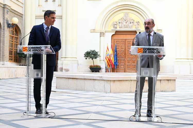 Lambán reclamará extender las ayudas a otras comarcas despobladas como la Ribera Baja «si hay respaldo legal»