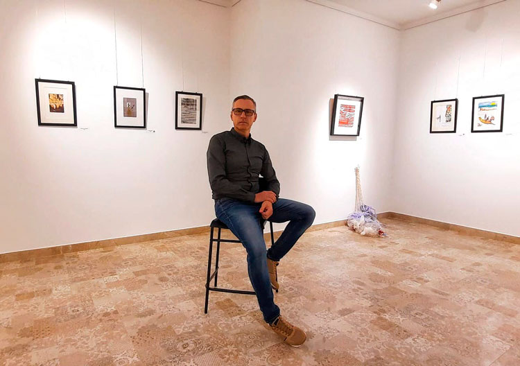 Paco Leonat: “El collage me aporta la libertad de expresar todo lo que llevo dentro”