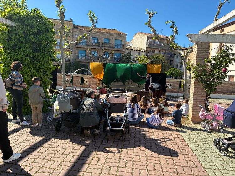 Pina de Ebro celebrará San Jorge con artesanía, libros y espectáculo en la Plaza de España