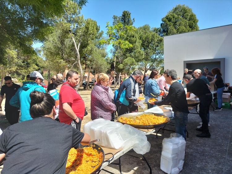 Escatrón celebrará San Jorge con actividades, comida popular y música en el polideportivo